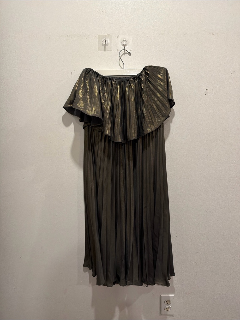 Strapless Metallic Olive Green Pleated Skirt Set